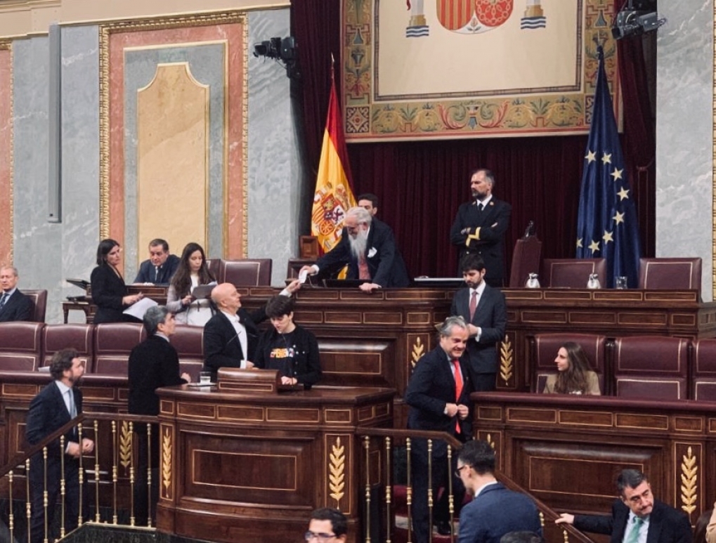 Arrancan Las Cortes : conf&iacute;o en que habr&aacute; investidura.